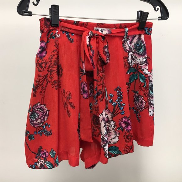 Floral Red Tie Waist Shorts - Picture 1 of 5